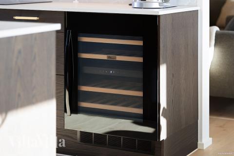 I lyxstugans kök finns allt ni behöver för att laga mat till 24 personer. 