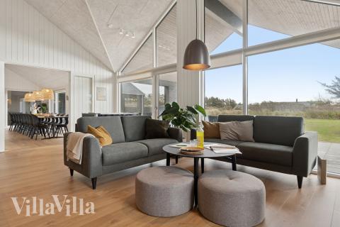 Tävla i sommarhusets aktivitetsrum när ni besöker lyxhus nr 902 i Nordjylland.