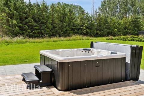 Aktivitetsrum i lyxstuga nr 935 med 4 sovrum och plats för 10 personer.