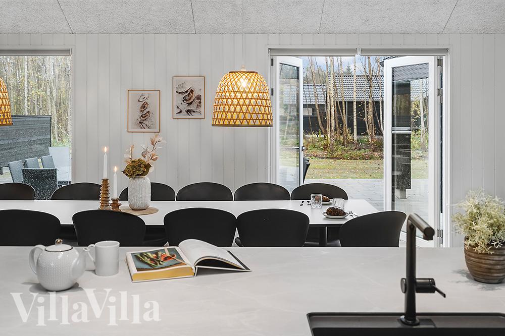 Välinrett kök i lyxstuga nr 905 i Lolland/Falster/Møn.