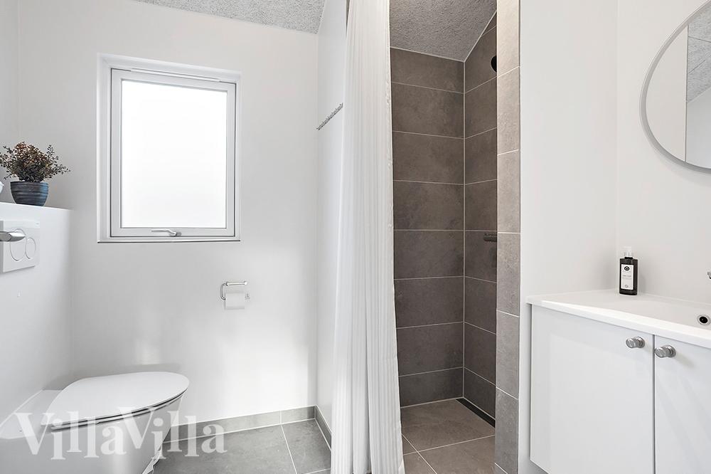 Ett av badrummen i lyxstuga nr 911