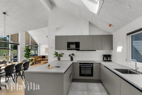 Köket i lyxstuga nr 922 är generöst inrett.