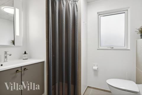 Ett av badrummen i lyxstuga nr 932