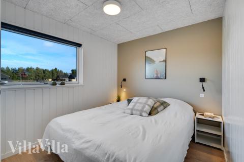Ett av de 8 utmärkta sovrummen i lyxstuga nr 917 i Fyn och öar.