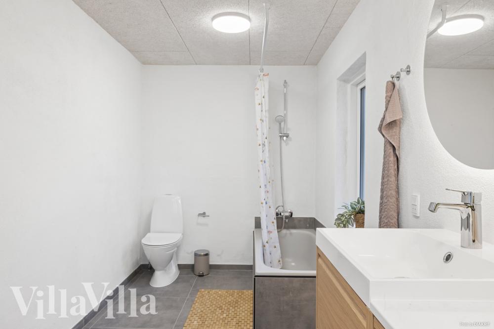 Ett av badrummen i lyxstuga nr 688