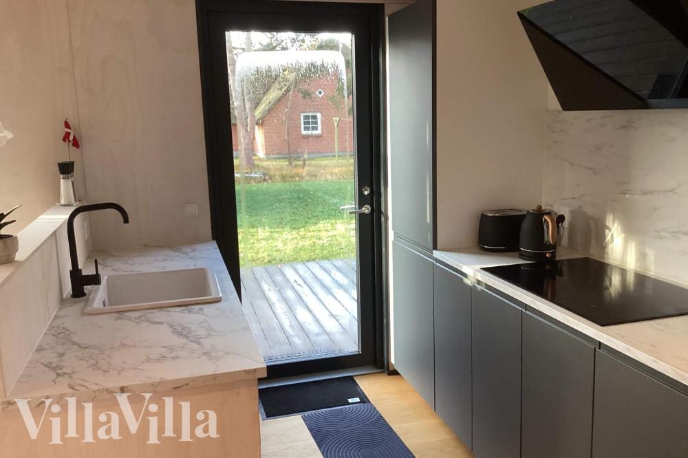 Köket i lyxstuga nr 924 är generöst inrett.