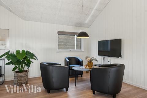 Aktivitetsrum i lyxstuga nr 930 med 5 sovrum och plats för 14 personer.