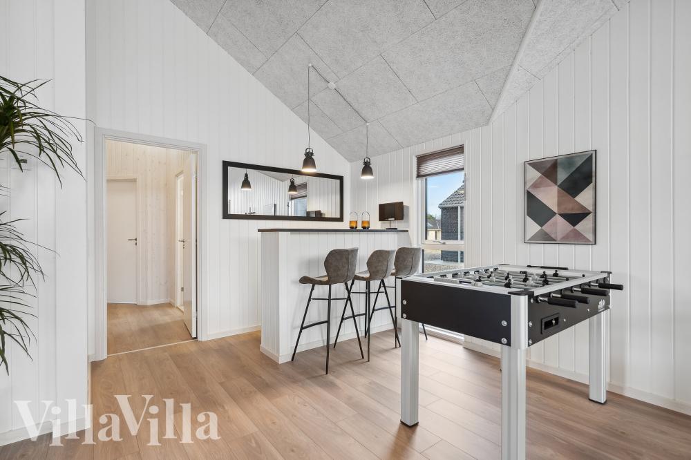 Aktivitetsrum i lyxstuga nr 771 med 8 sovrum och plats för 20 personer.