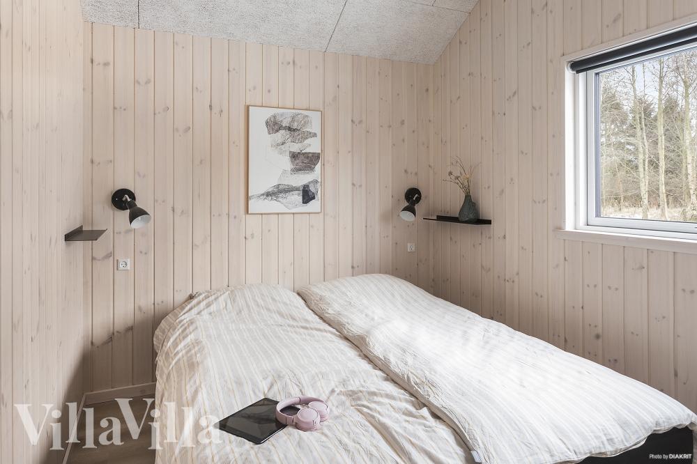 Ett av de 7 utmärkta sovrummen i lyxstuga nr 912 i Lolland/Falster/Møn.