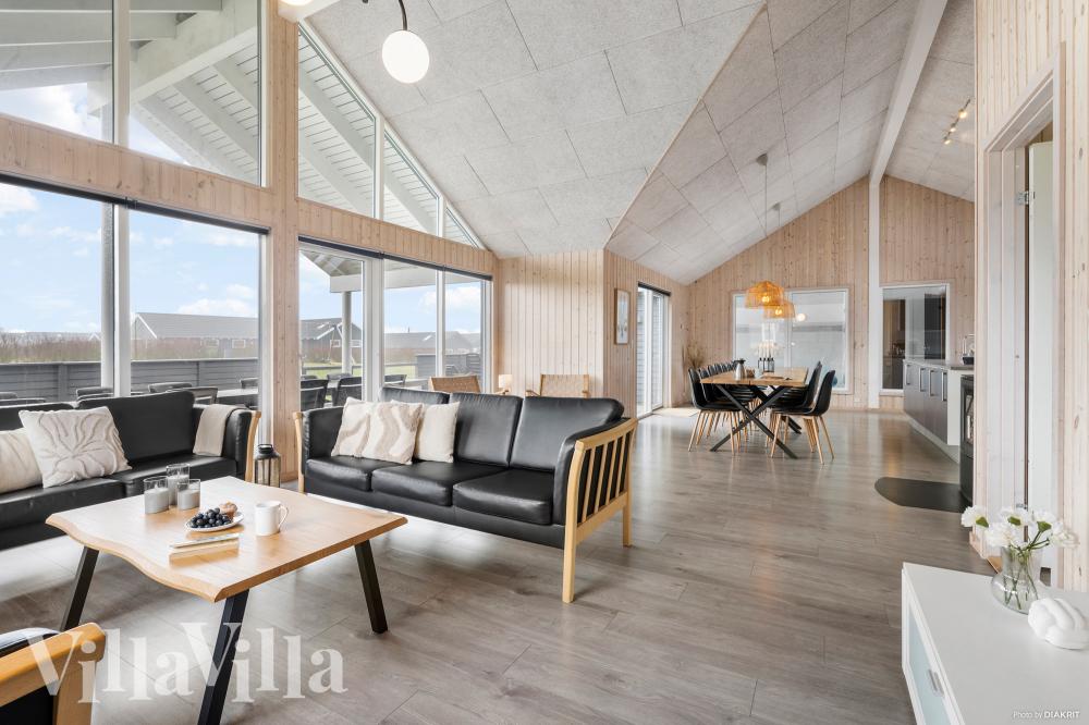 Soffhörnan i lyxstuga 322 i Fyn och öar.