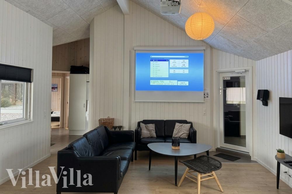 Soffhörnan i lyxstuga 457 i Vestjylland.