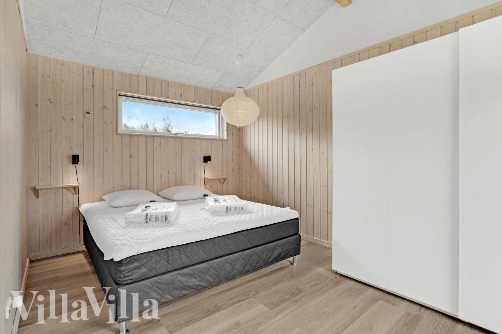 Det finns 12 sovplatser i lyxstuga nr 945