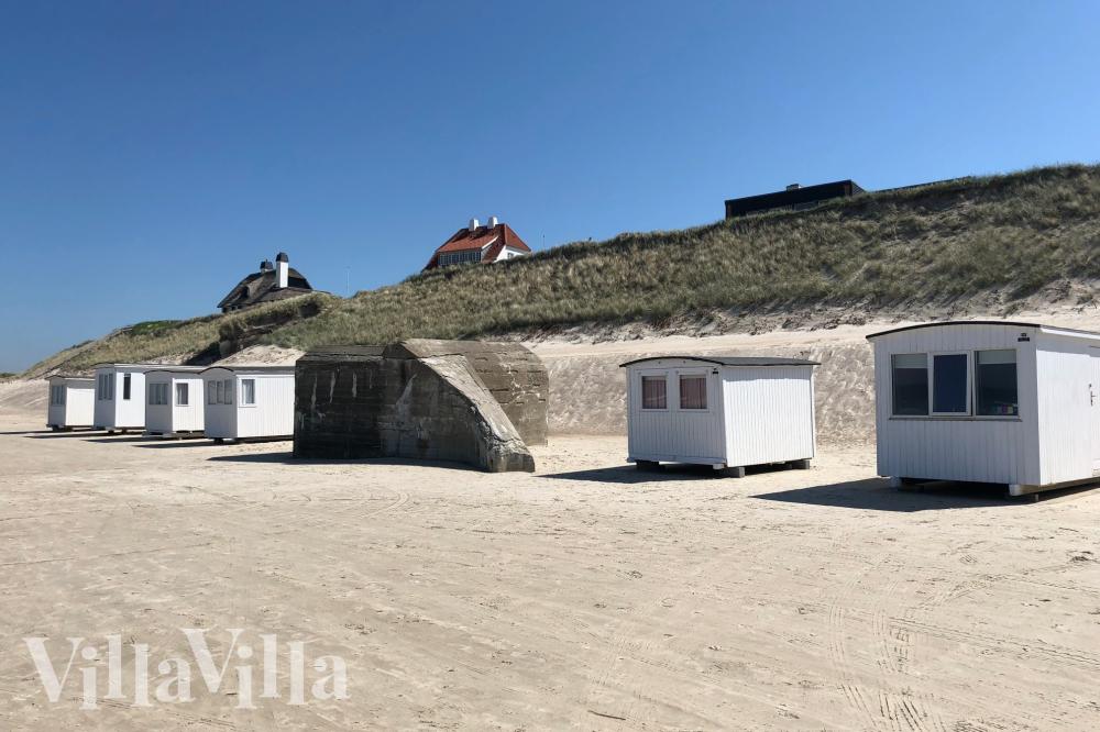 Stranden i närheten av lyxhus 959.