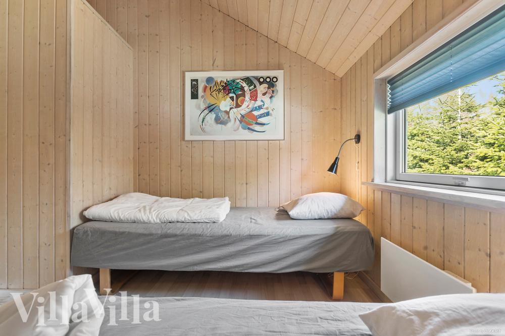 Det finns 12 sovplatser i lyxstuga nr 956
