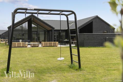 Stort utbud av utomhusaktiviteter vid lyxhus nr 698 i  Vestjylland.