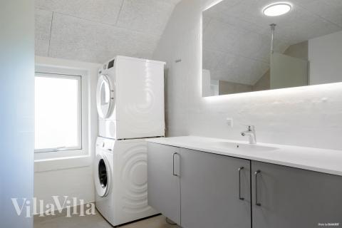 Ett av badrummen i lyxstuga nr 557