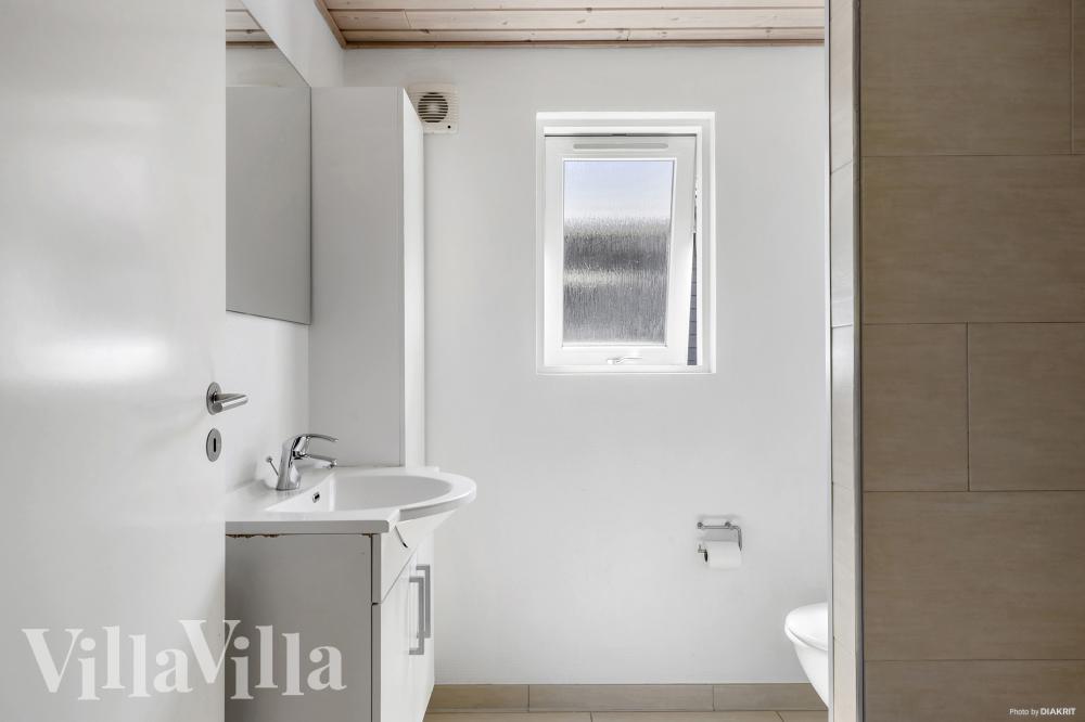 Ett av badrummen i lyxstuga nr 274