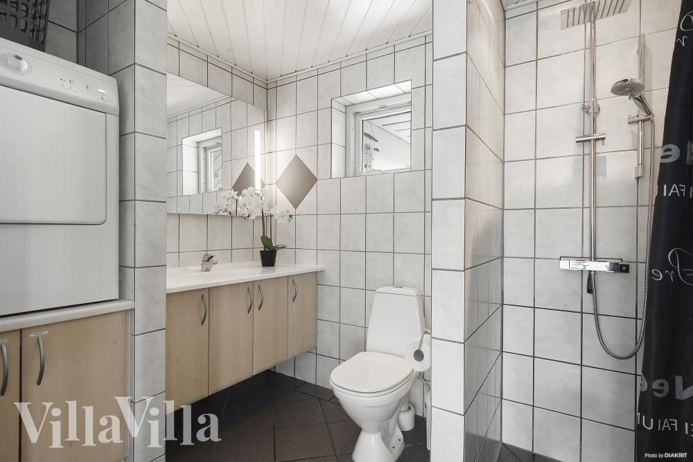 Ett av badrummen i lyxstuga nr 974