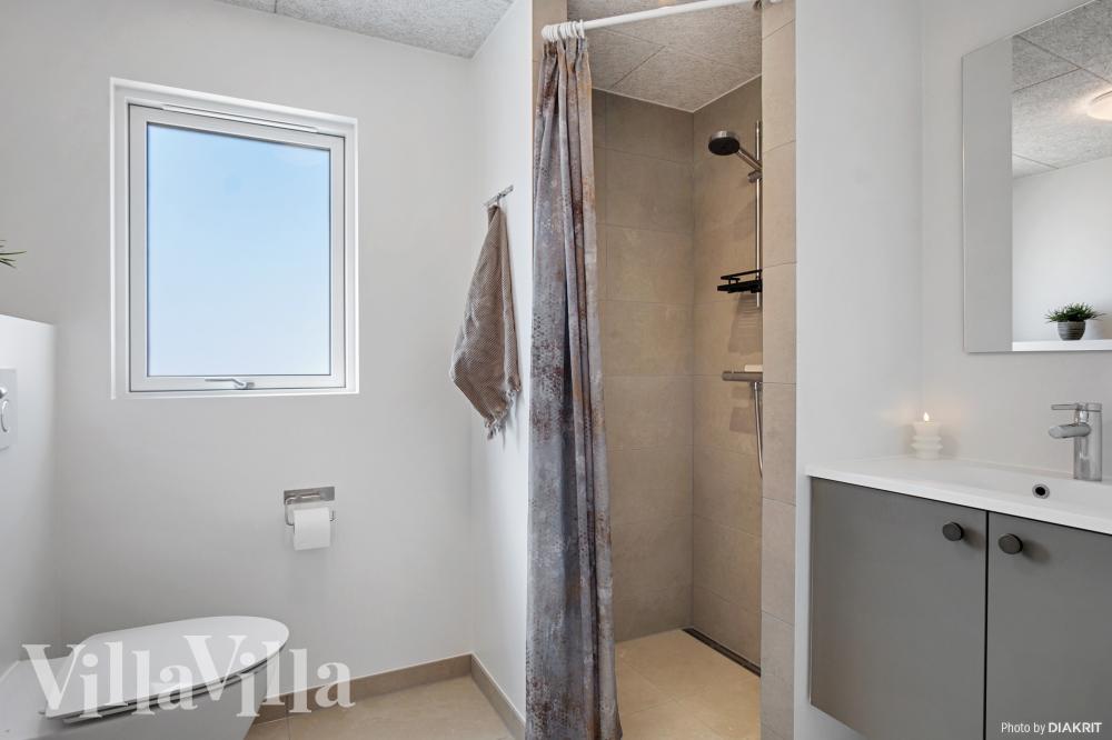 Ett av badrummen i lyxstuga nr 921