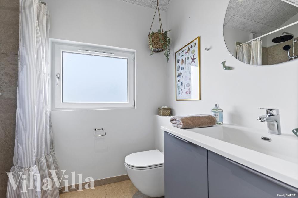 Ett av badrummen i lyxstuga nr 967