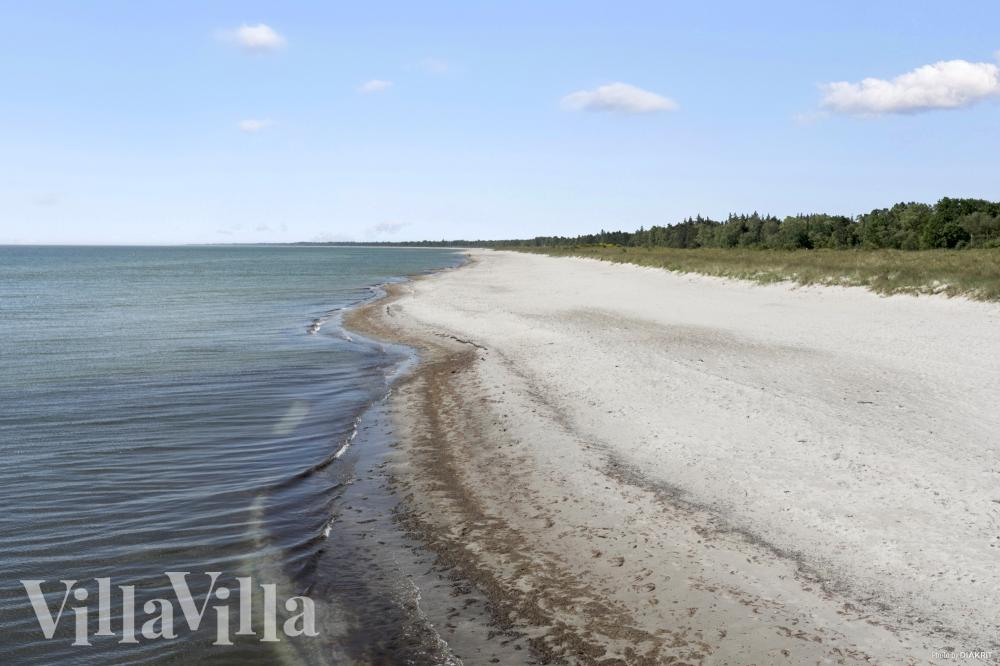 Den vackra stranden i närheten av lyxhus 911 vid Lolland/Falster/Møn.