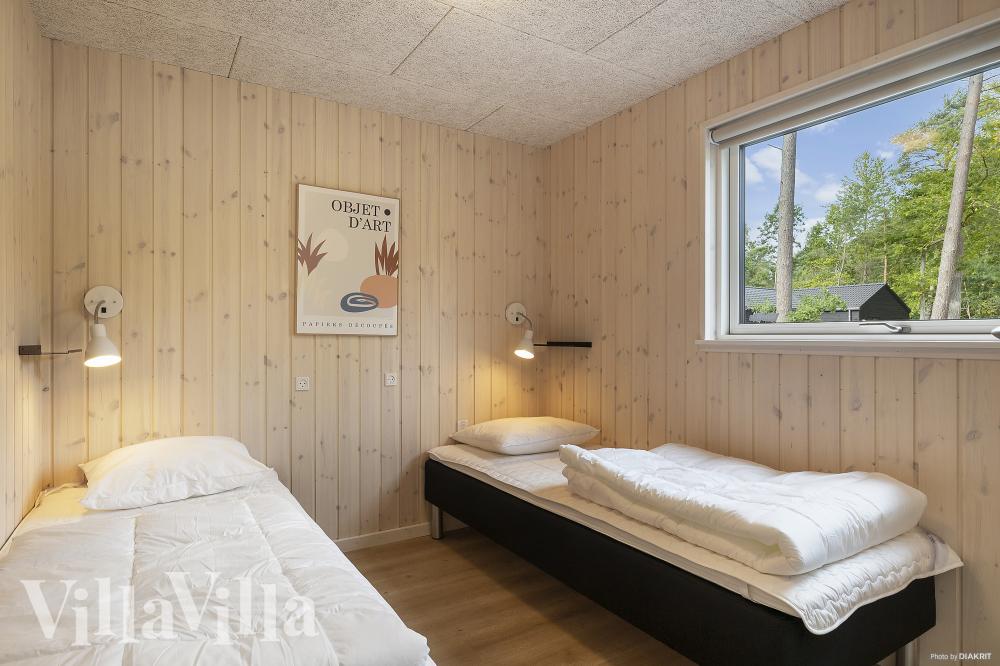 Det finns 20 sovplatser i lyxstuga nr 973