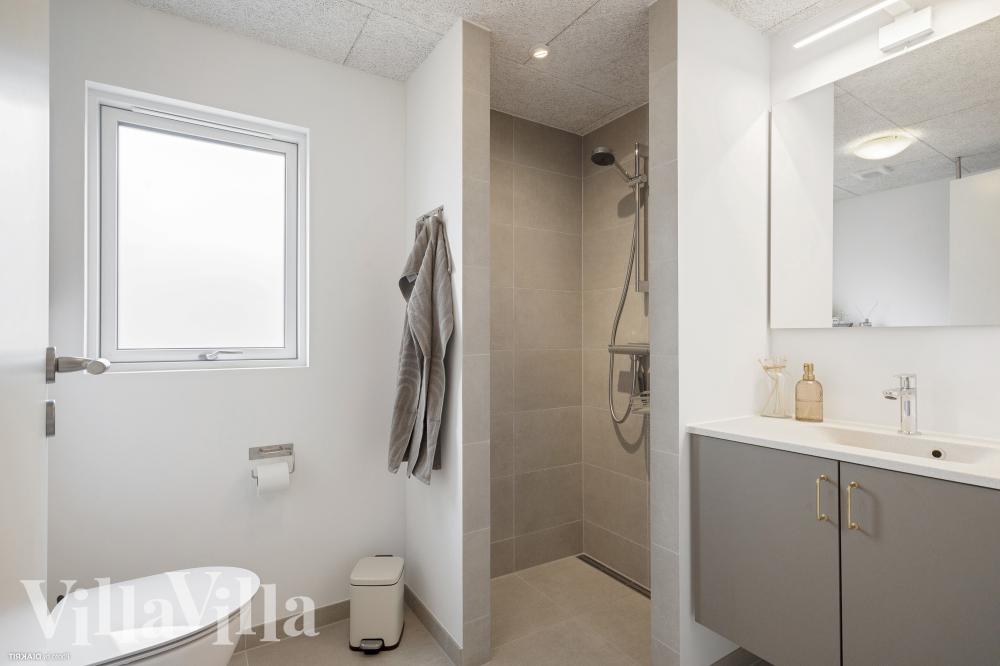 Ett av badrummen i lyxstuga nr 1021